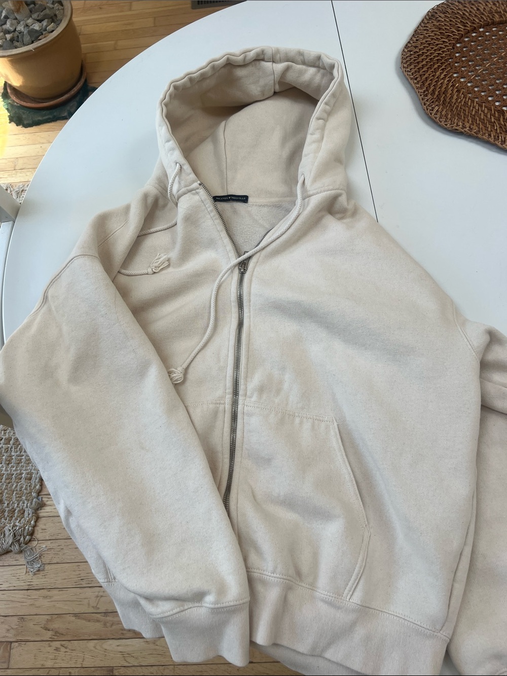 Brandy Melville cream pullover hoodie with navy label